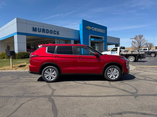 2026 Mitsubishi Outlander ES
