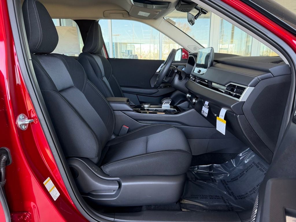 2026 Mitsubishi Outlander ES