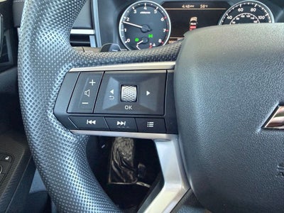 2026 Mitsubishi Outlander ES