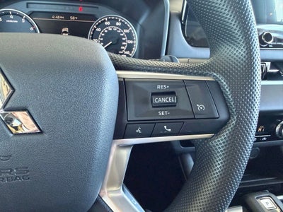 2026 Mitsubishi Outlander ES