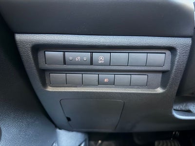 2026 Mitsubishi Outlander ES