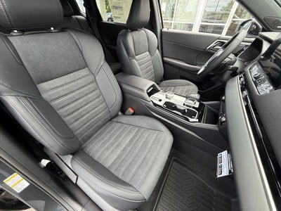 2026 Mitsubishi Outlander Base