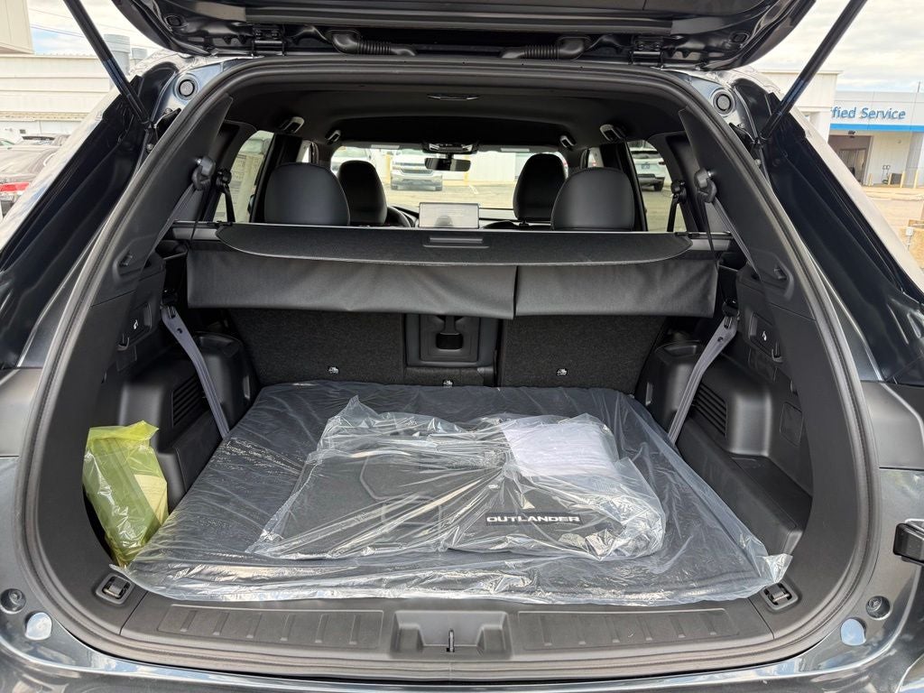 2026 Mitsubishi Outlander Base