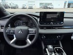 2026 Mitsubishi Outlander Base