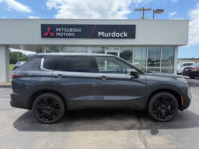 2026 Mitsubishi Outlander Base