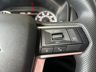 2025 Mitsubishi Outlander ES