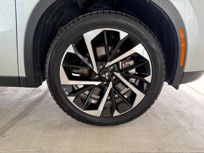 2022 Mitsubishi Outlander Base