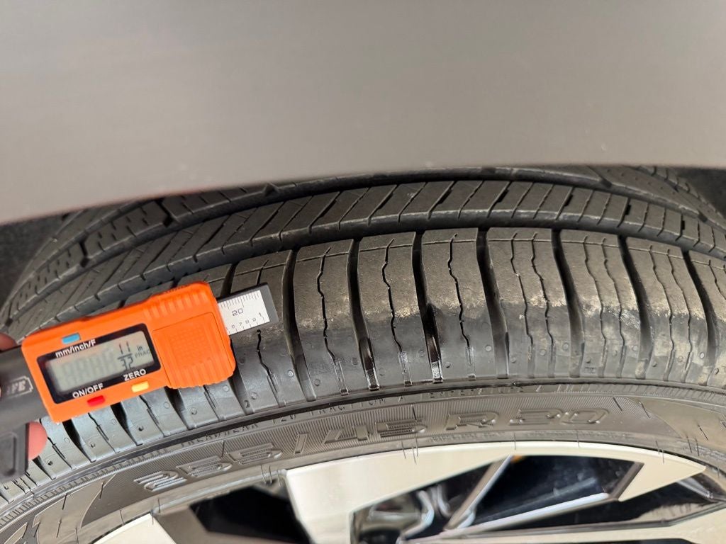 2022 Mitsubishi Outlander Base