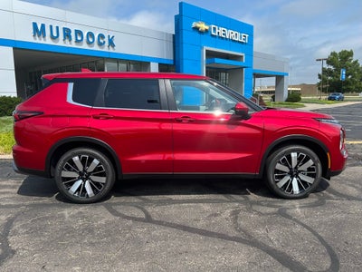 2025 Mitsubishi Outlander SE