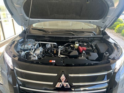 2025 Mitsubishi Outlander Trail Edition