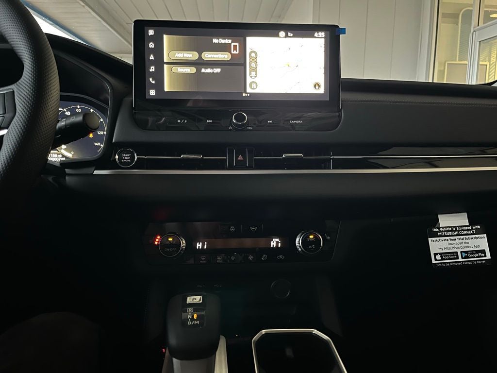 2026 Mitsubishi Outlander SE