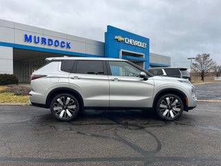 2026 Mitsubishi Outlander SE