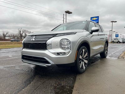 2026 Mitsubishi Outlander SE