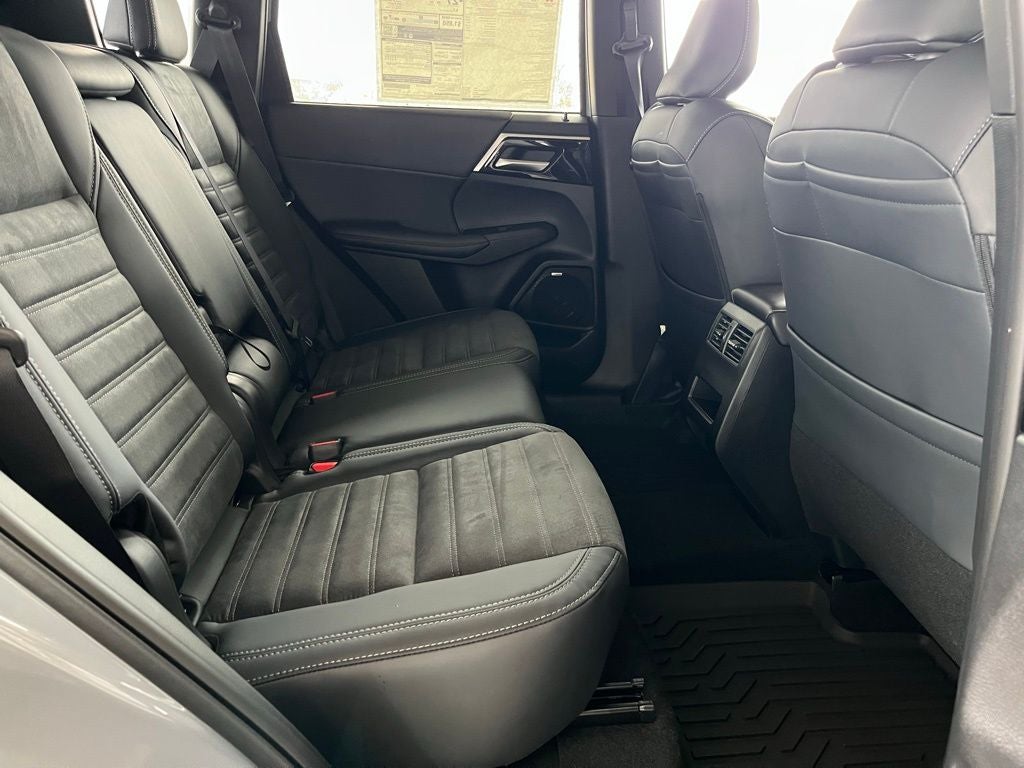 2026 Mitsubishi Outlander Trail Edition