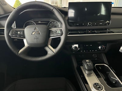 2026 Mitsubishi Outlander Trail Edition