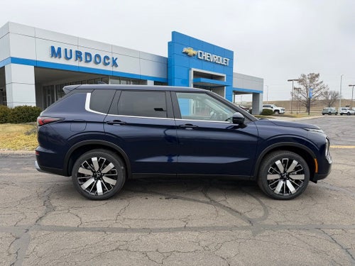 2026 Mitsubishi Outlander SE