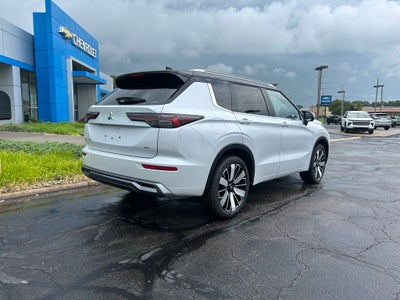 2025 Mitsubishi Outlander SEL