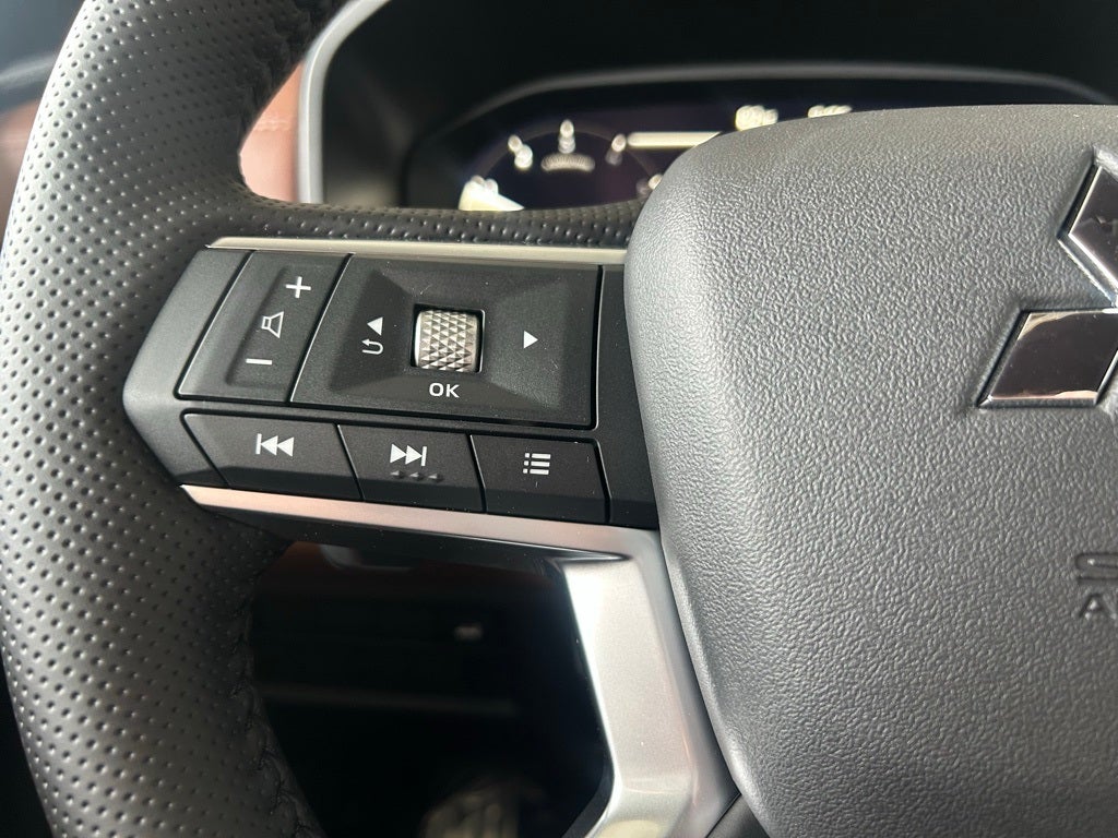 2025 Mitsubishi Outlander SEL