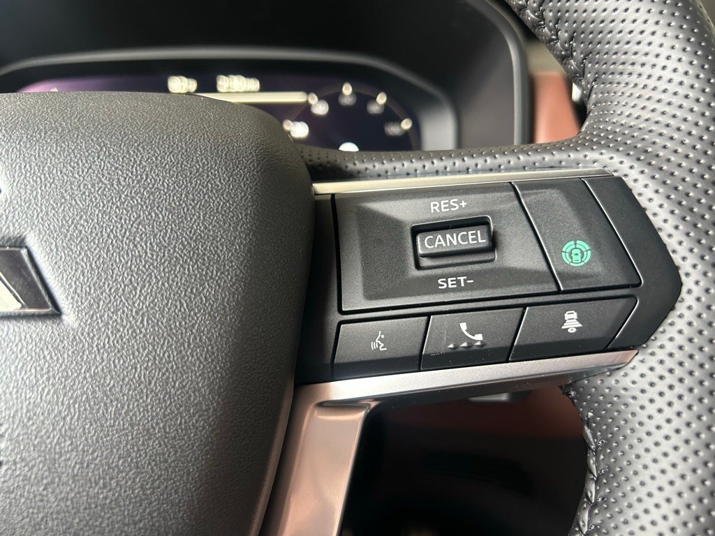 2025 Mitsubishi Outlander SEL