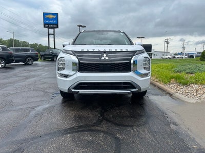 2025 Mitsubishi Outlander SEL