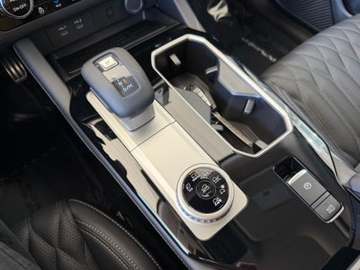 2026 Mitsubishi Outlander Base