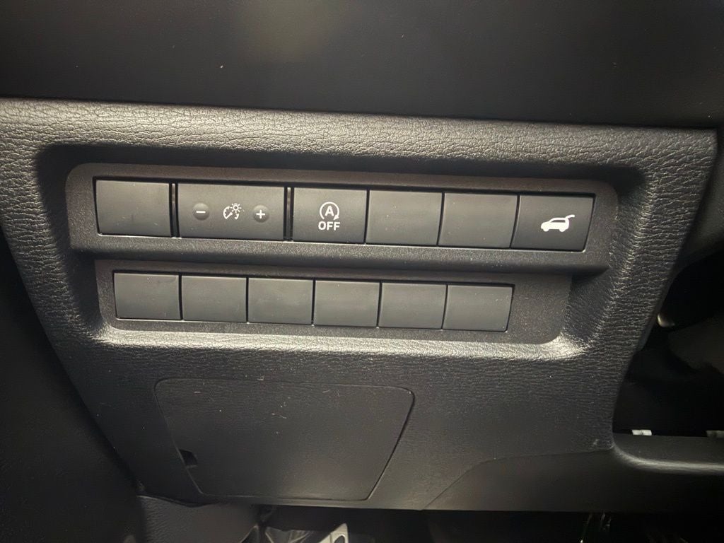 2026 Mitsubishi Outlander Base