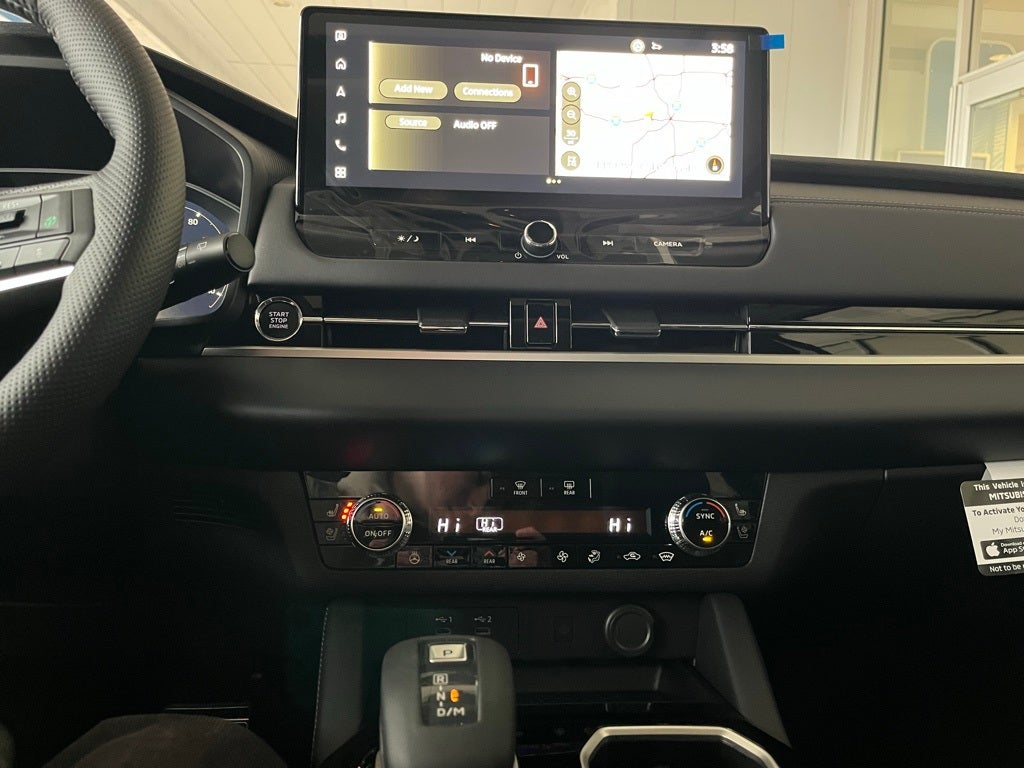 2026 Mitsubishi Outlander Base