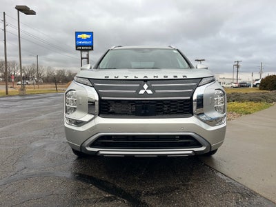 2026 Mitsubishi Outlander Base