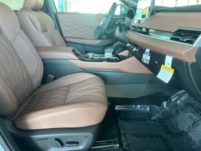 2026 Mitsubishi Outlander Base