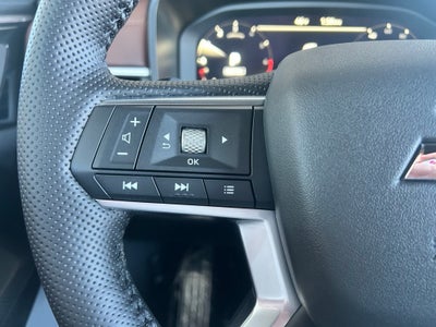 2026 Mitsubishi Outlander Base