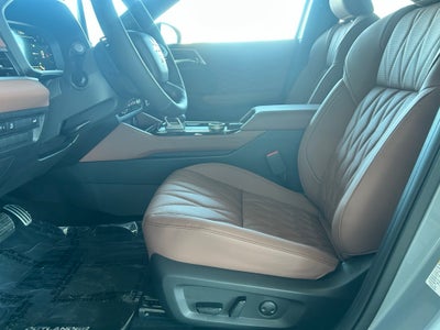 2026 Mitsubishi Outlander Base