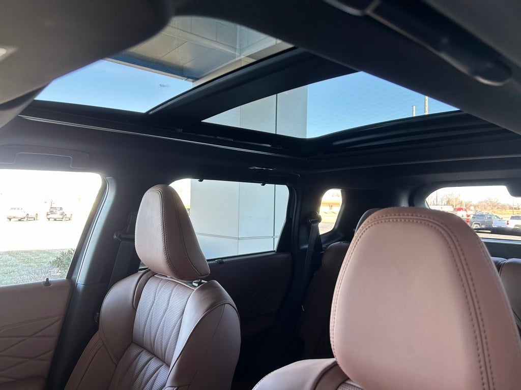 2026 Mitsubishi Outlander Base