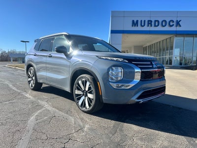 2026 Mitsubishi Outlander Base