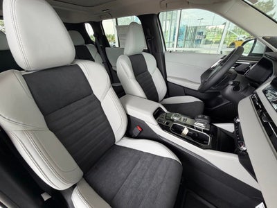 2026 Mitsubishi Outlander Plug-In Hybrid SE