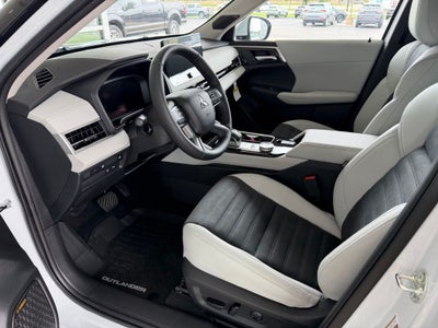 2026 Mitsubishi Outlander Plug-In Hybrid SE