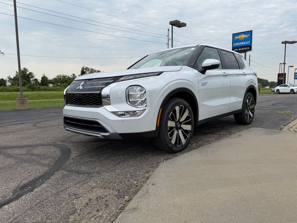 2026 Mitsubishi Outlander Plug-In Hybrid SE