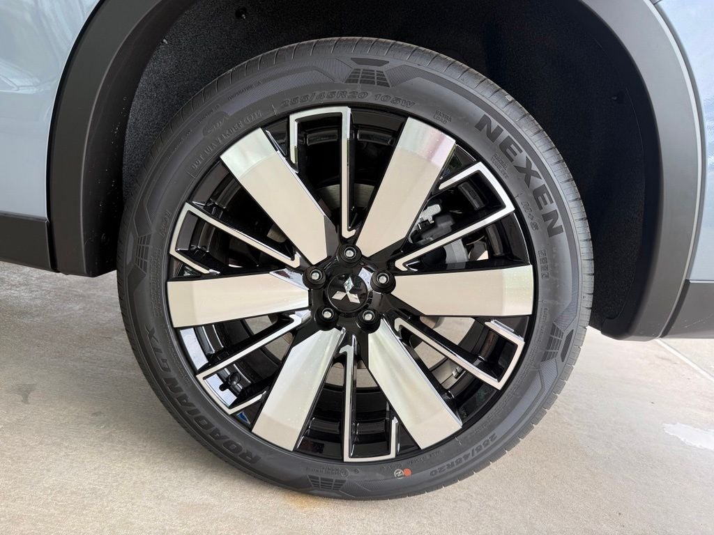 2026 Mitsubishi Outlander Plug-In Hybrid SE