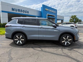 2026 Mitsubishi Outlander Plug-In Hybrid SE