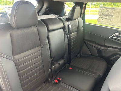 2025 Mitsubishi Outlander Plug-In Hybrid SE