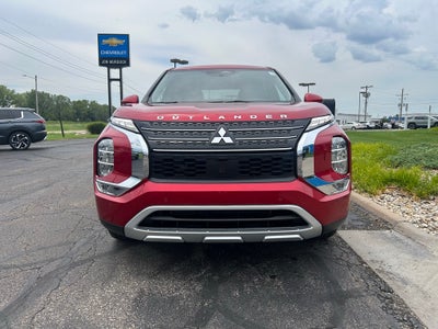 2025 Mitsubishi Outlander Plug-In Hybrid SE