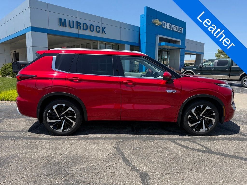2023 Mitsubishi Outlander PHEV Base