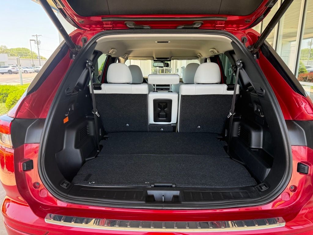2023 Mitsubishi Outlander PHEV Base