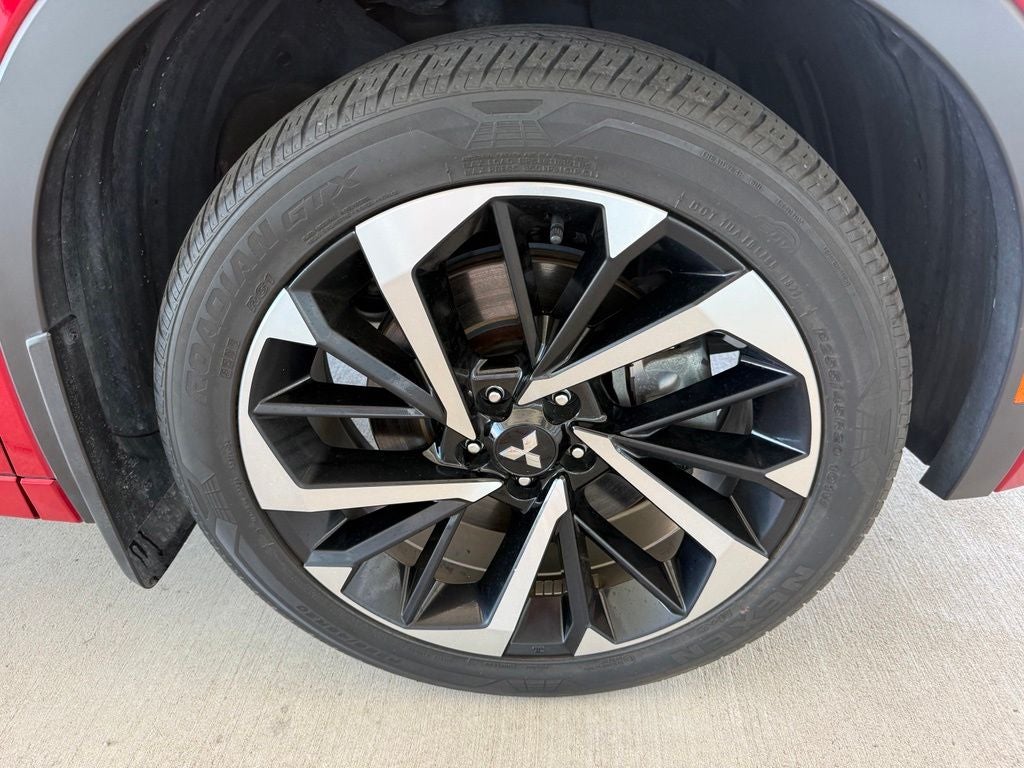 2023 Mitsubishi Outlander PHEV Base