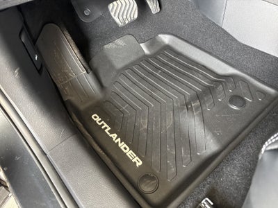 2025 Mitsubishi Outlander Plug-In Hybrid SEL