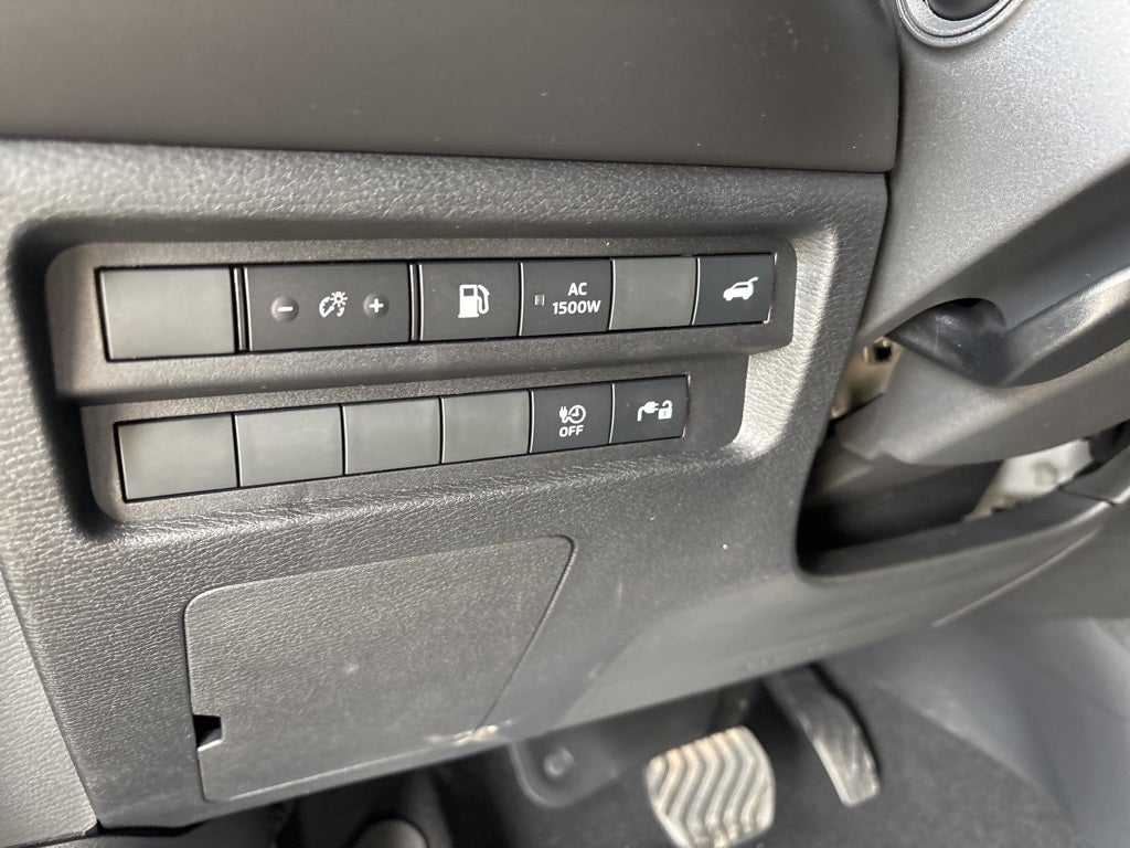 2025 Mitsubishi Outlander Plug-In Hybrid SEL