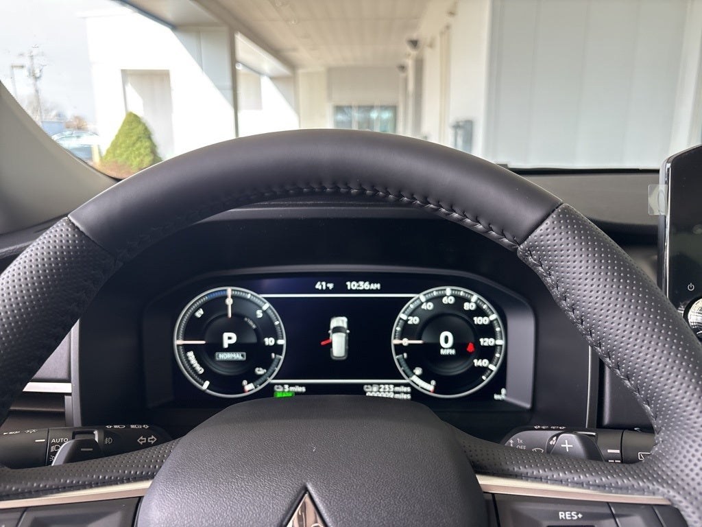 2025 Mitsubishi Outlander Plug-In Hybrid SEL