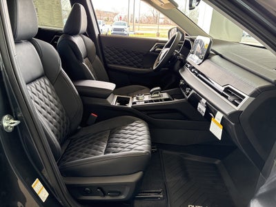 2025 Mitsubishi Outlander Plug-In Hybrid SEL