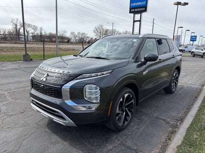 2025 Mitsubishi Outlander Plug-In Hybrid SEL