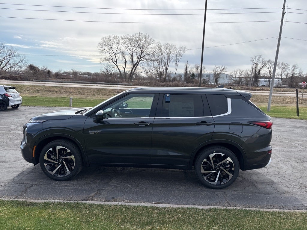 2025 Mitsubishi Outlander Plug-In Hybrid SEL