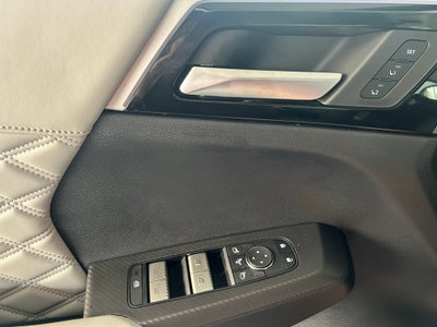 2025 Mitsubishi Outlander Plug-In Hybrid SEL